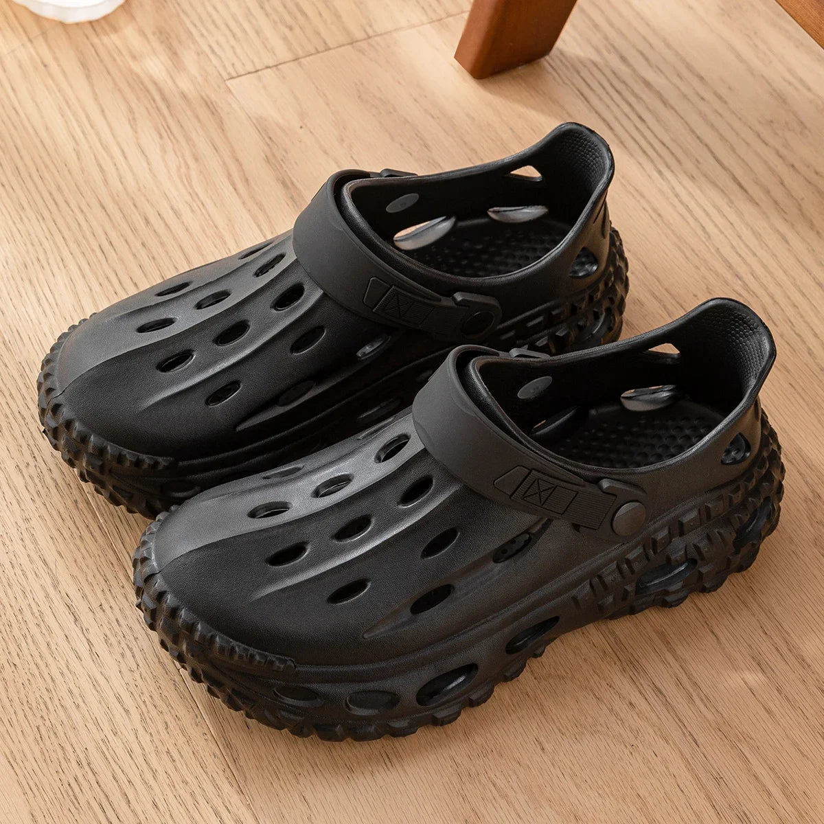 Summer Men Outdoor Sneakers EVA Non-slip Thick Bottom Sandals Fashion Comfortable Outdoor Casual Shoes