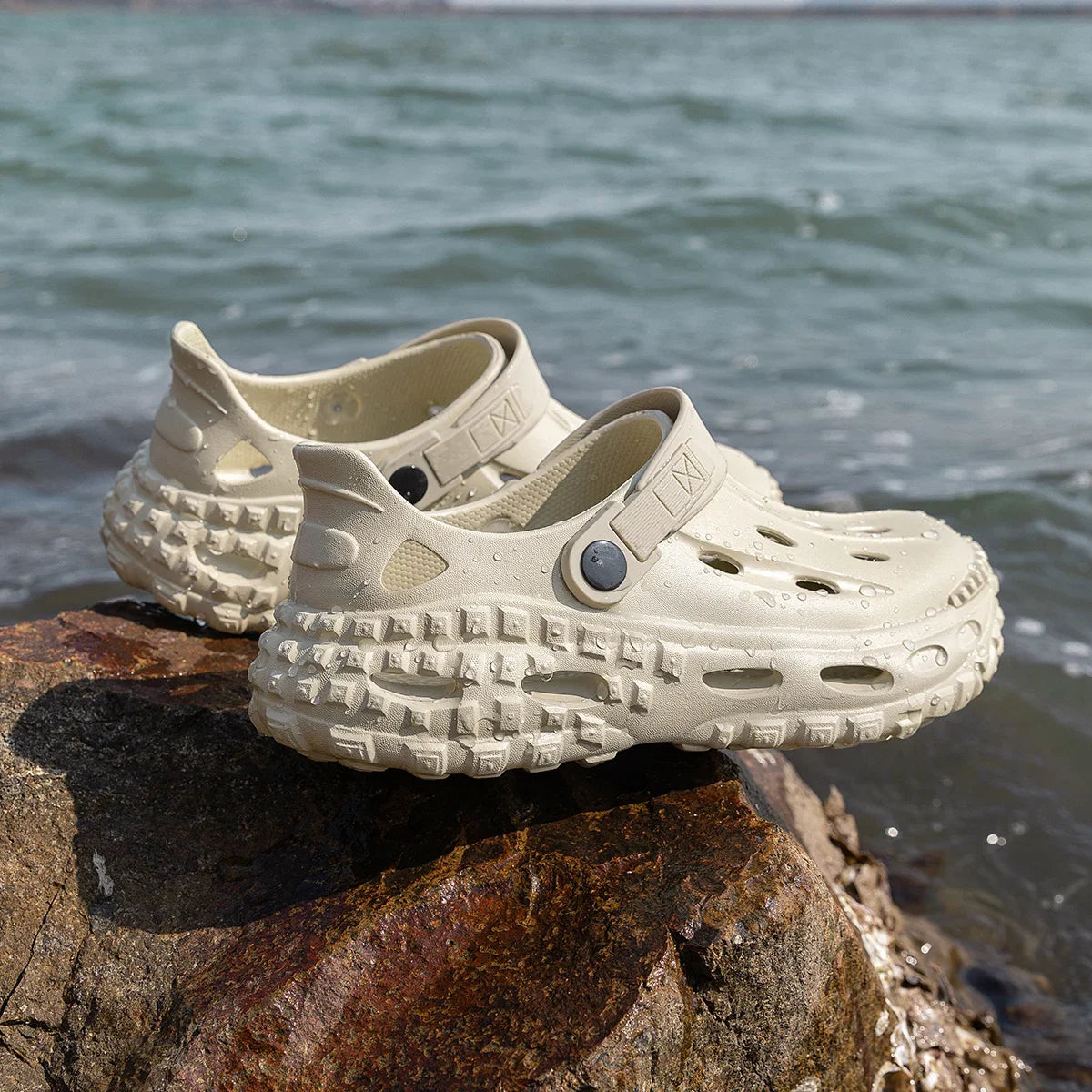 Summer Men Outdoor Sneakers EVA Non-slip Thick Bottom Sandals Fashion Comfortable Outdoor Casual Shoes